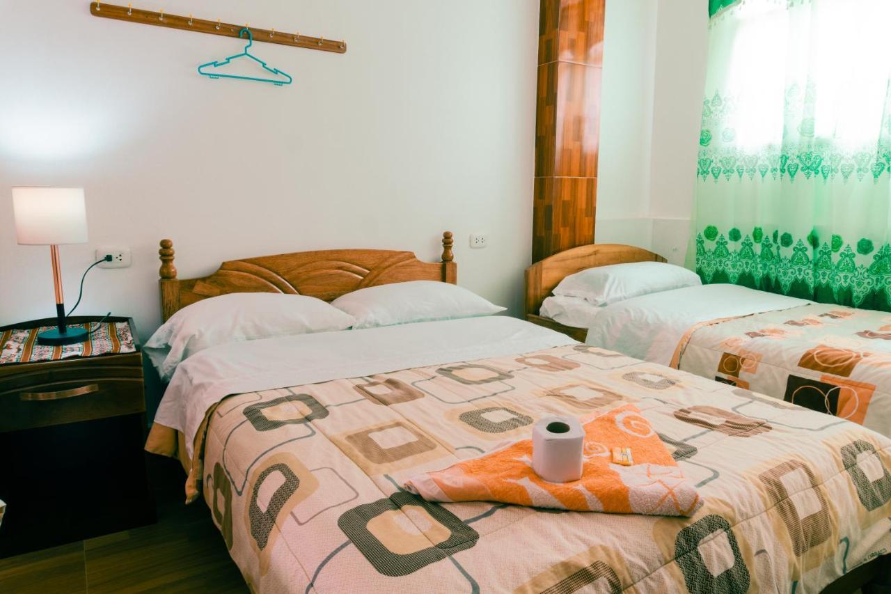 Hostal Mi Peru チャチャポヤス エクステリア 写真