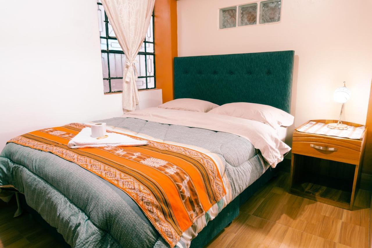 Hostal Mi Peru チャチャポヤス エクステリア 写真