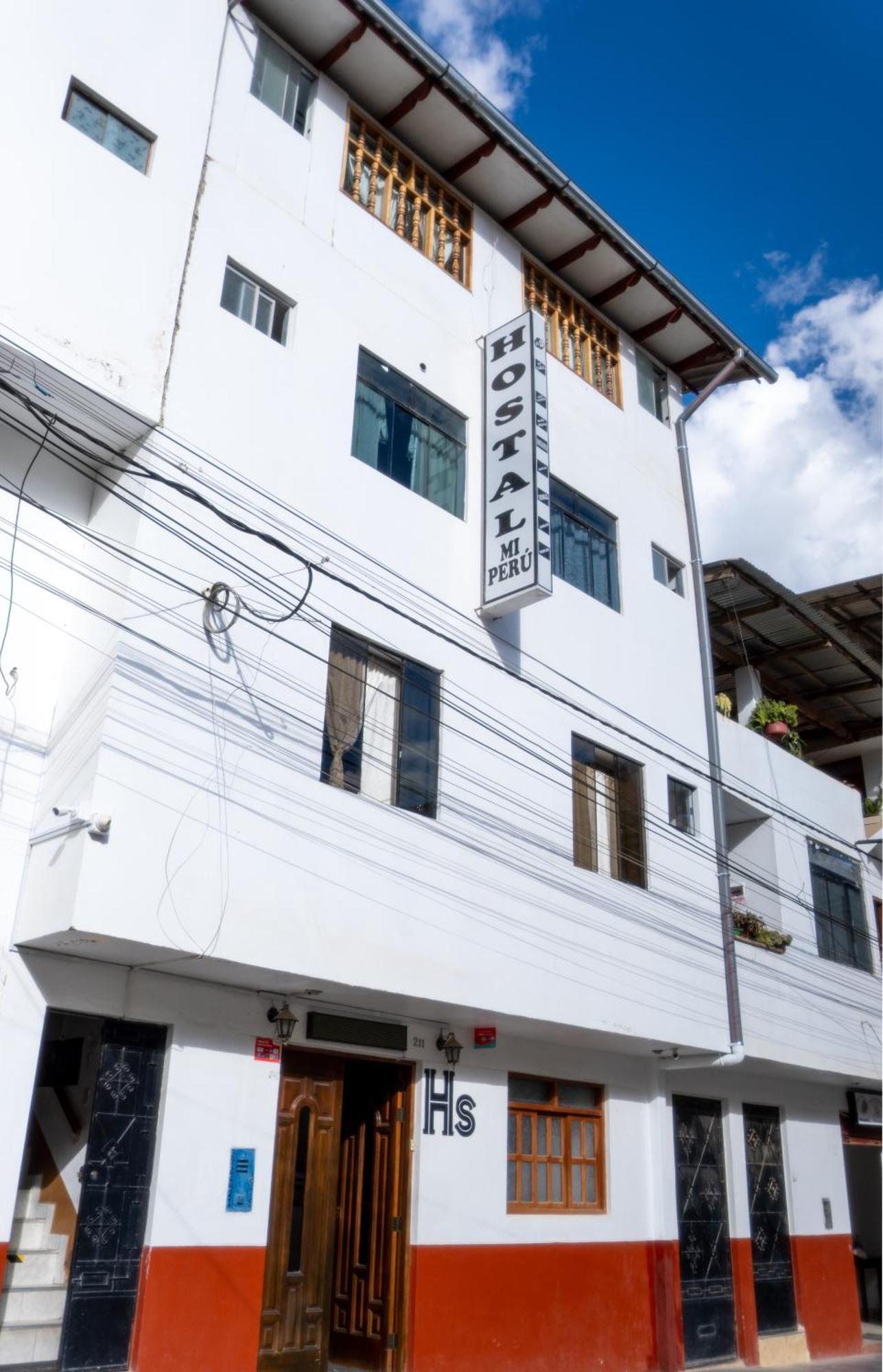 Hostal Mi Peru チャチャポヤス エクステリア 写真
