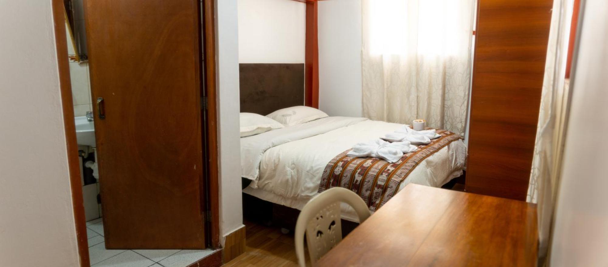 Hostal Mi Peru チャチャポヤス エクステリア 写真
